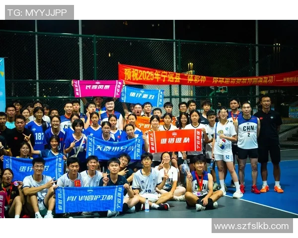 上海排球队的节奏揭秘：从训练到比赛的精彩瞬间与背后故事